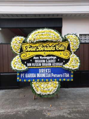 Papan Bunga Duka di Cipelang